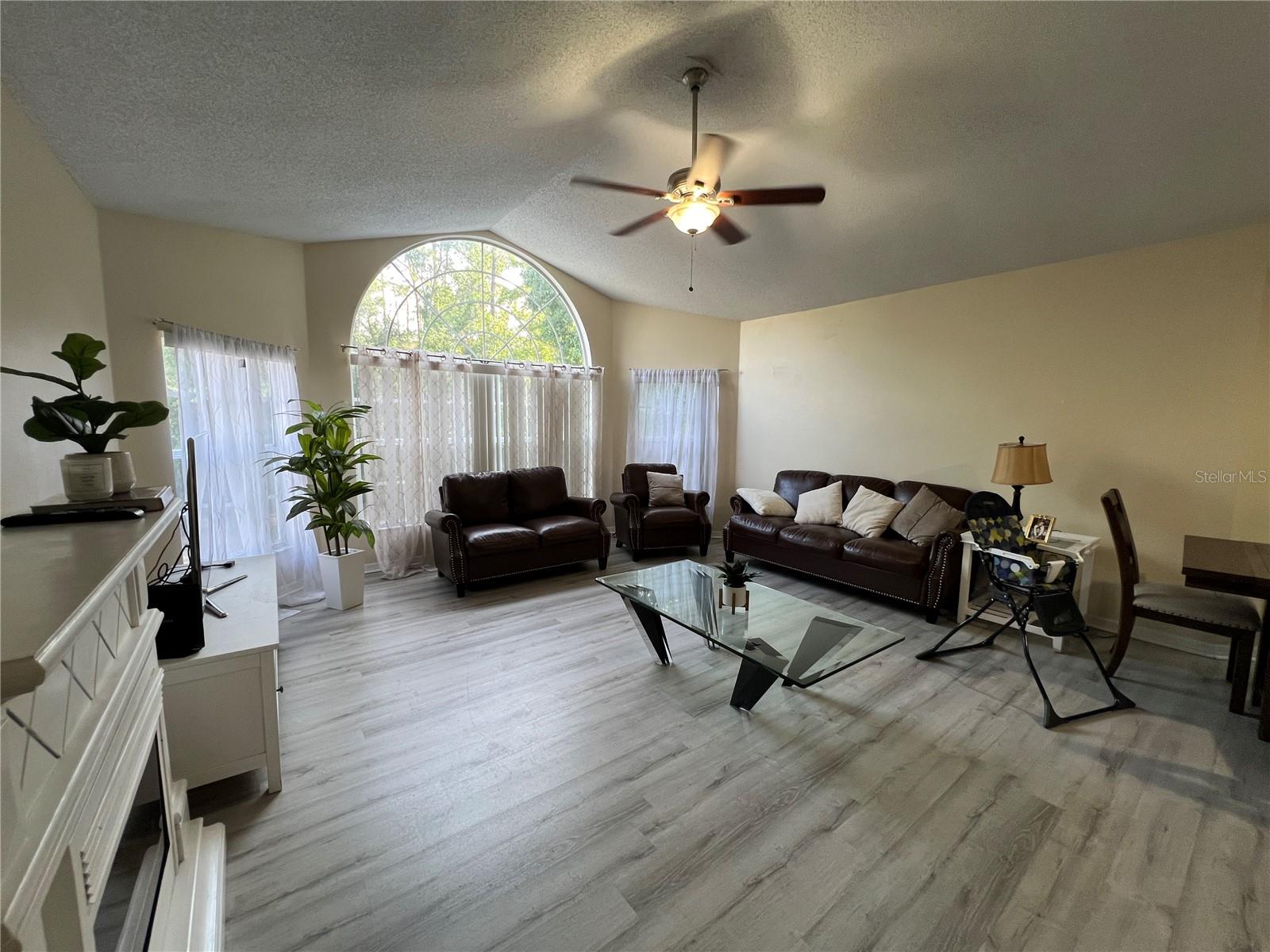 ROYAL PALM BAY CONDO - Residential Lease