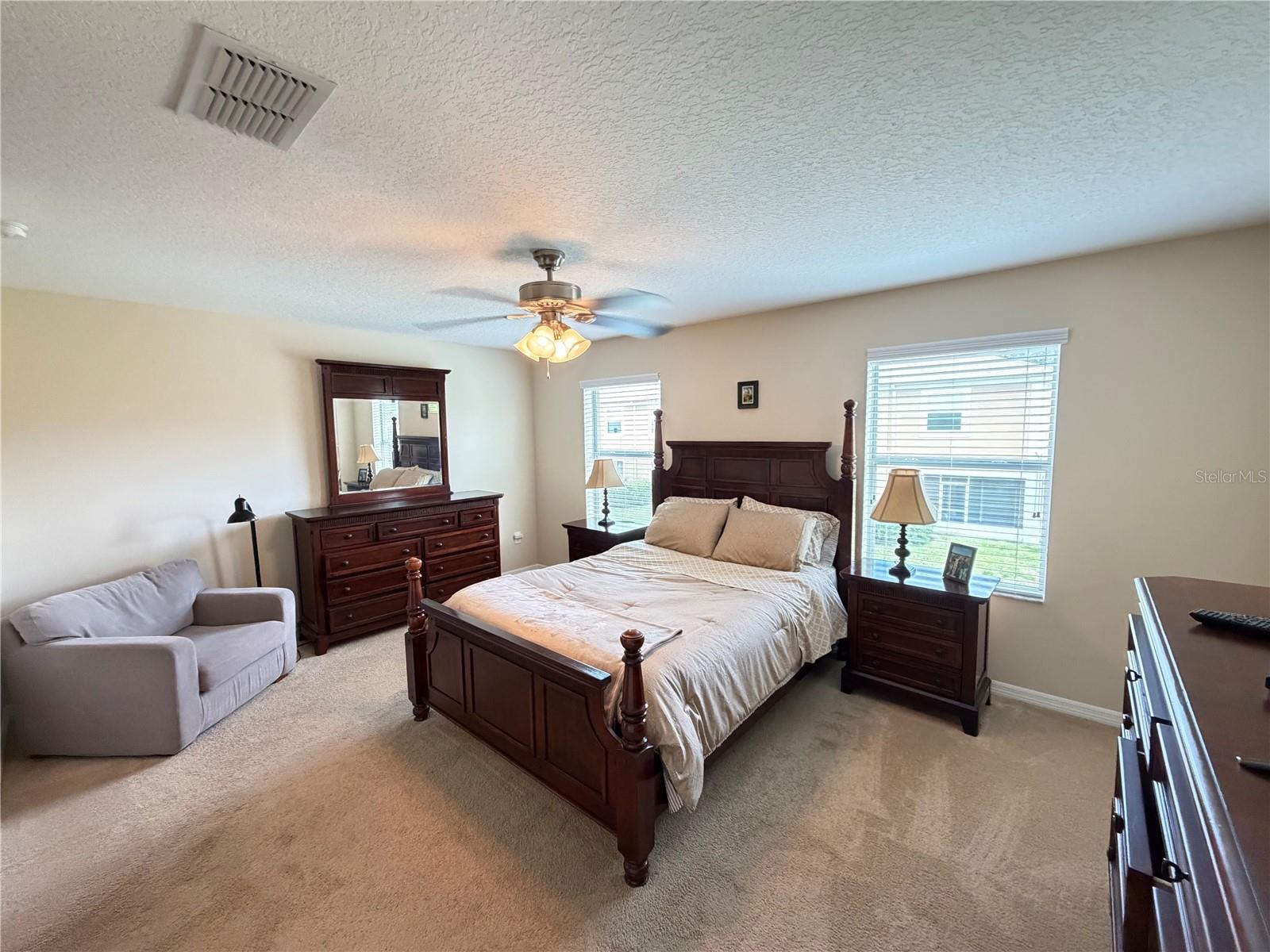 TOWNS/LEGACY PARK - Residential Lease