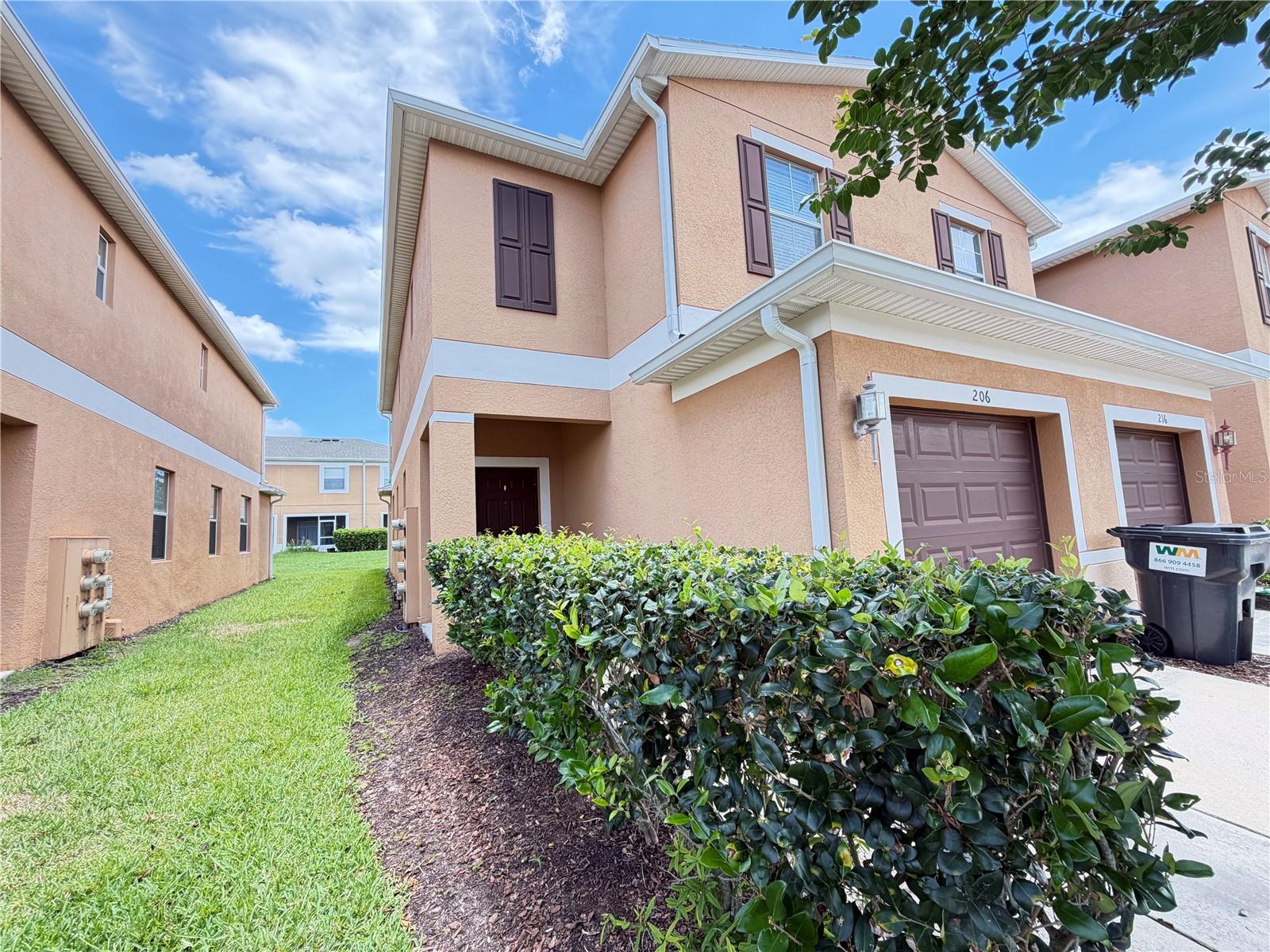 TOWNS/LEGACY PARK - Residential Lease