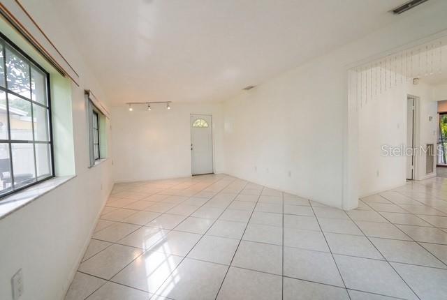 LOUIS ESTATES 2 - Residential