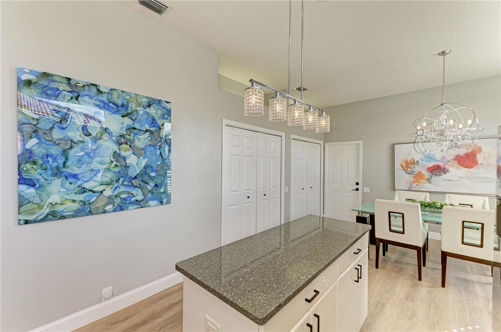 OAKBROOKE I AT RIVER CLUB NORTH - Residential