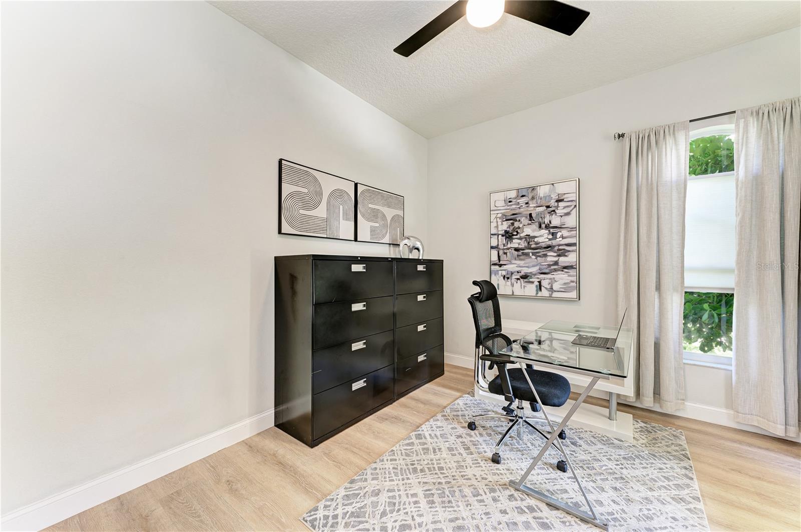 OAKBROOKE I AT RIVER CLUB NORTH - Residential