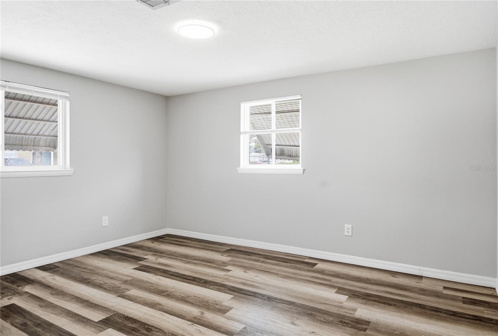 CREST RIDGE GARDENS - Residential