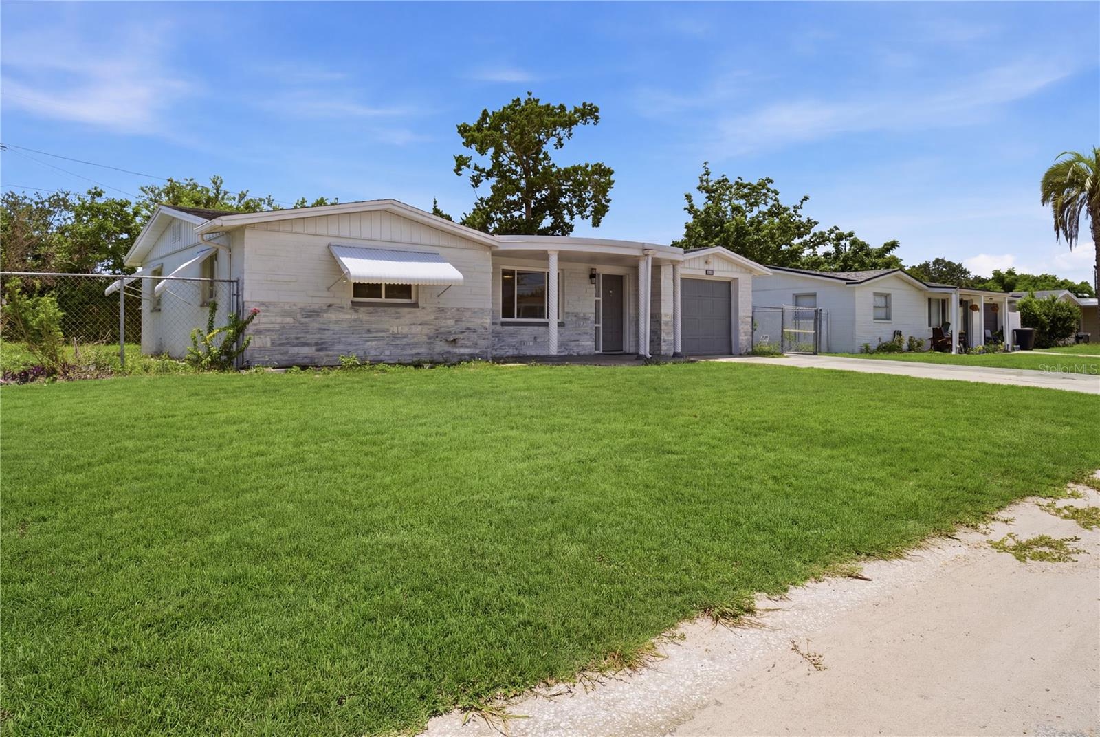 CREST RIDGE GARDENS - Residential
