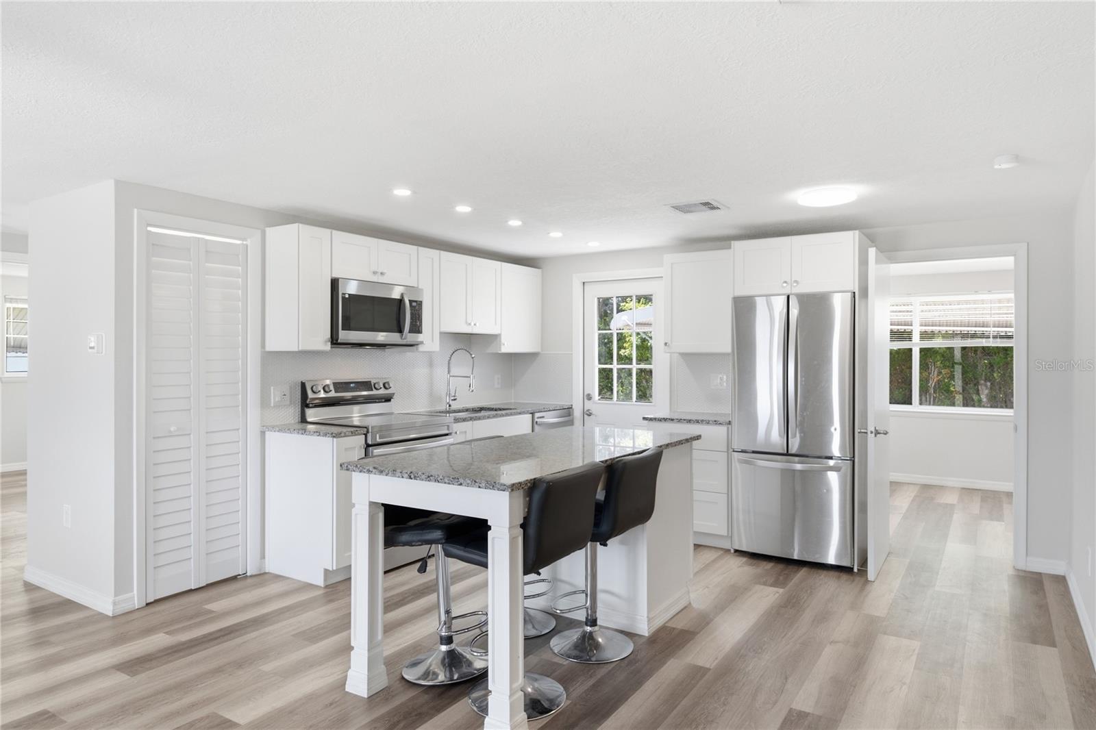 CREST RIDGE GARDENS - Residential
