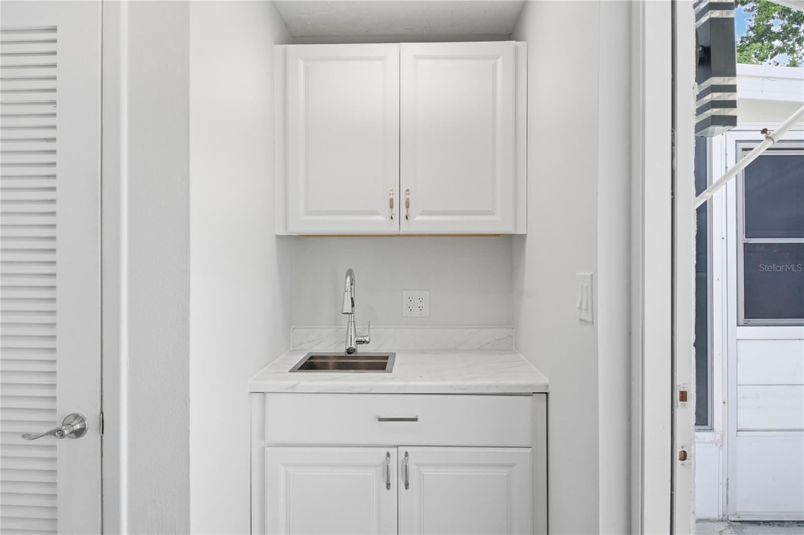 CREST RIDGE GARDENS - Residential