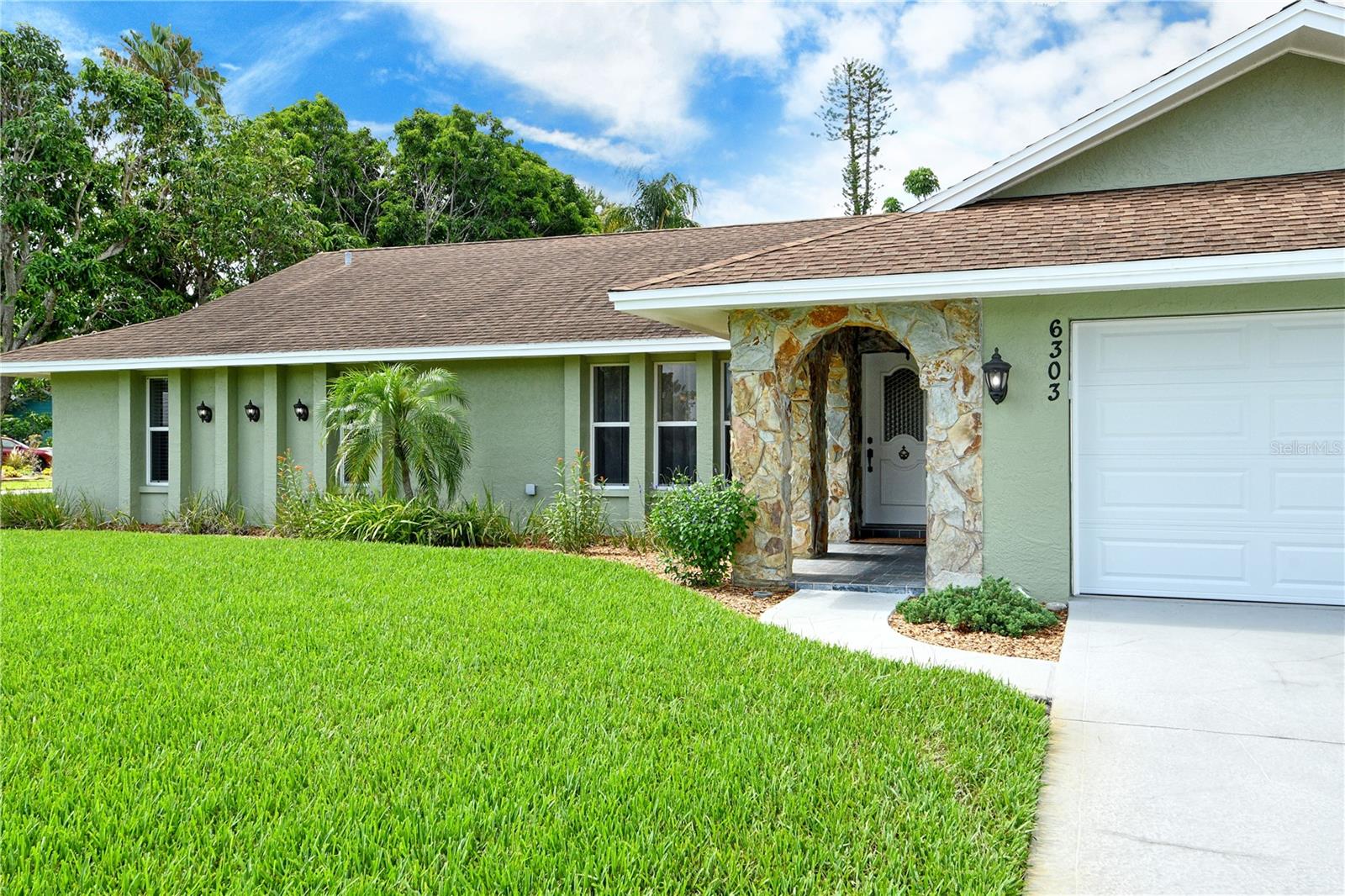 BELAIR BAYOU - Residential