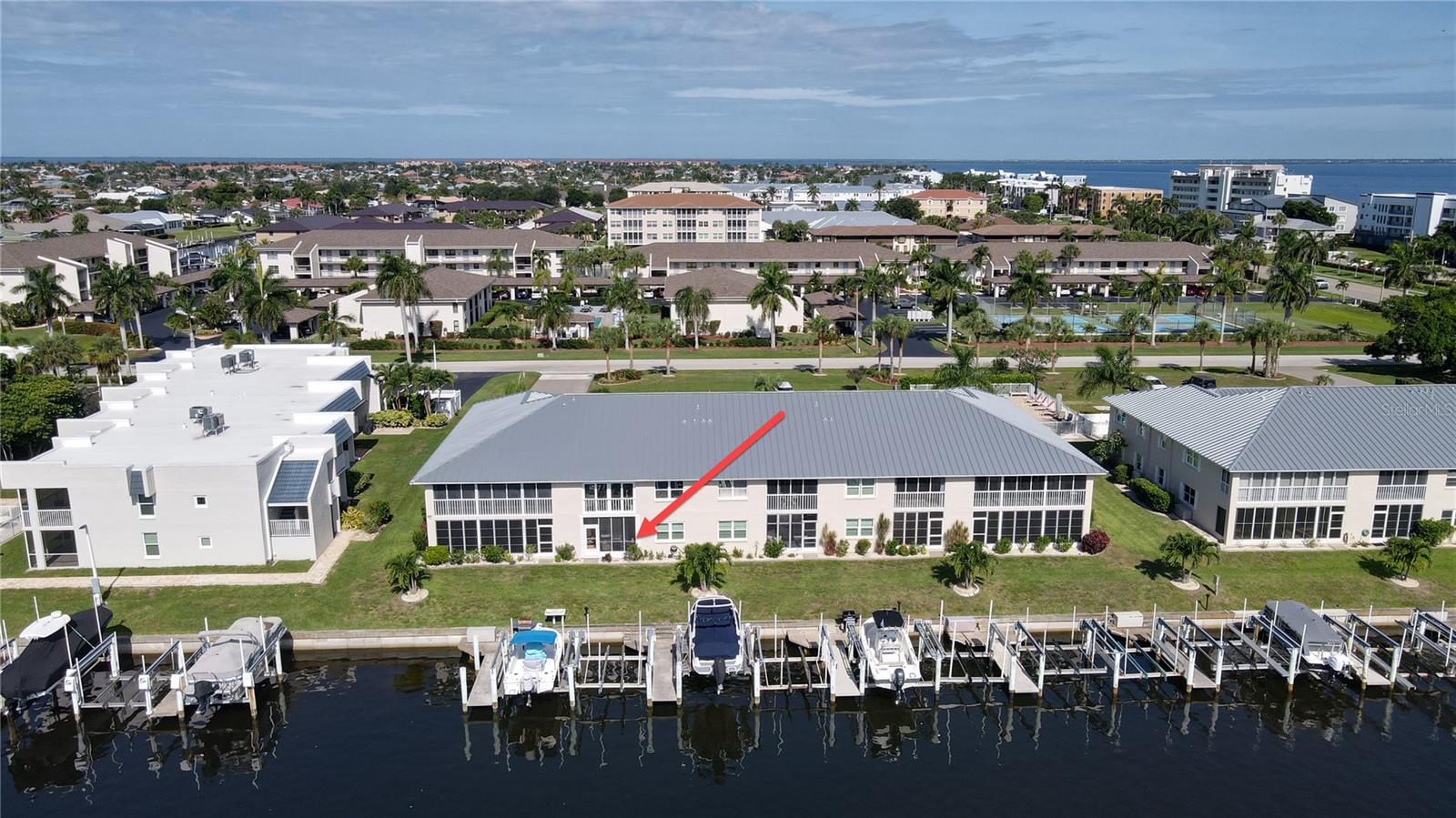 B-104 HARBOR POINT PH 02 - Residential