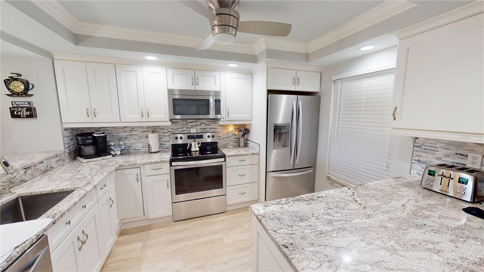 B-104 HARBOR POINT PH 02 - Residential