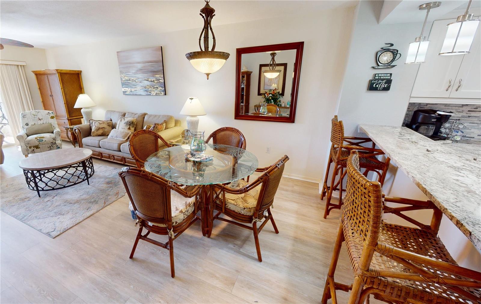 B-104 HARBOR POINT PH 02 - Residential