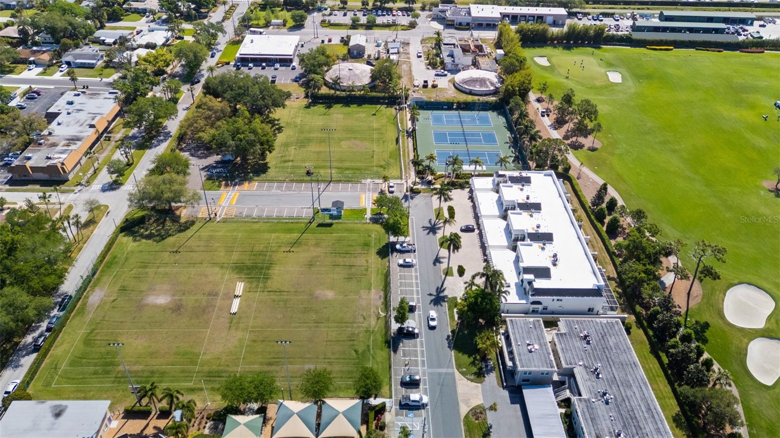 BELLEAIR ESTATES - Residential