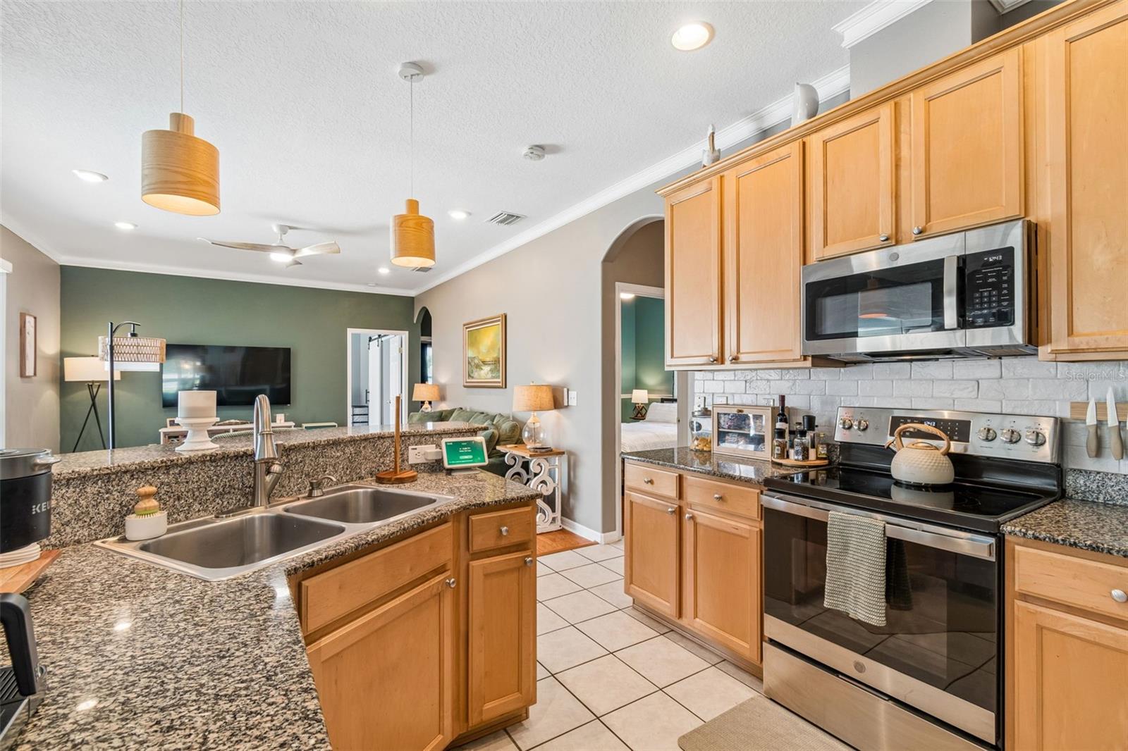 THOUSAND OAKS EAST PH 02 & 03 - Residential