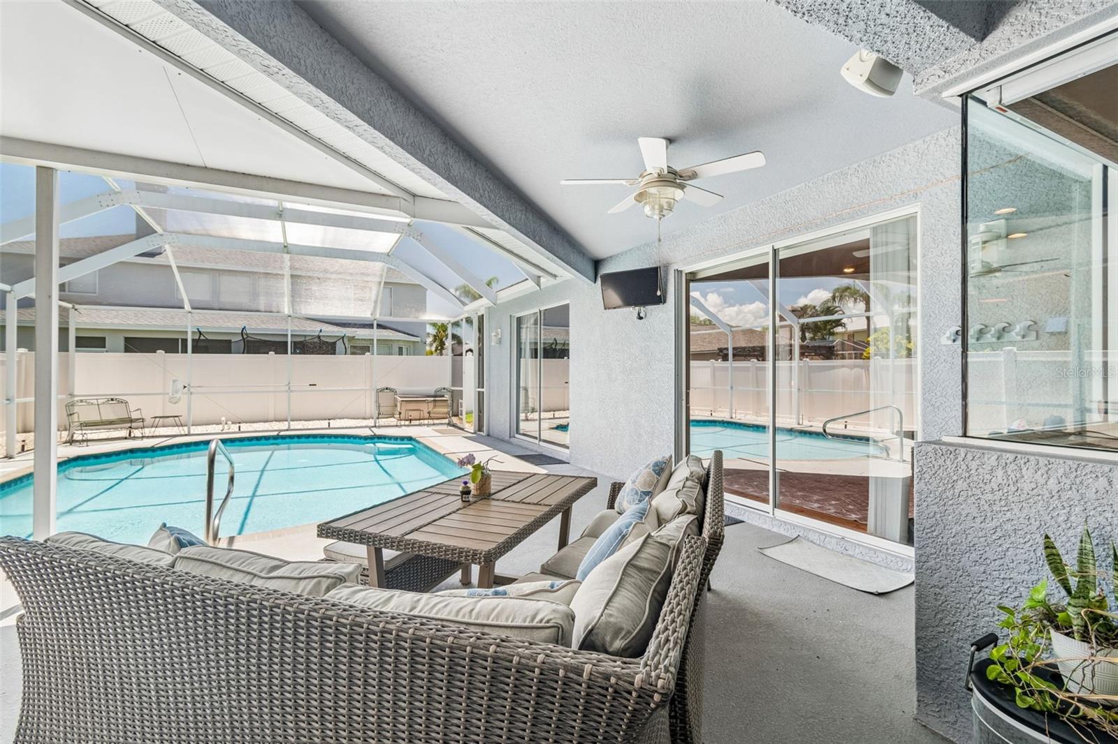 THOUSAND OAKS EAST PH 02 & 03 - Residential