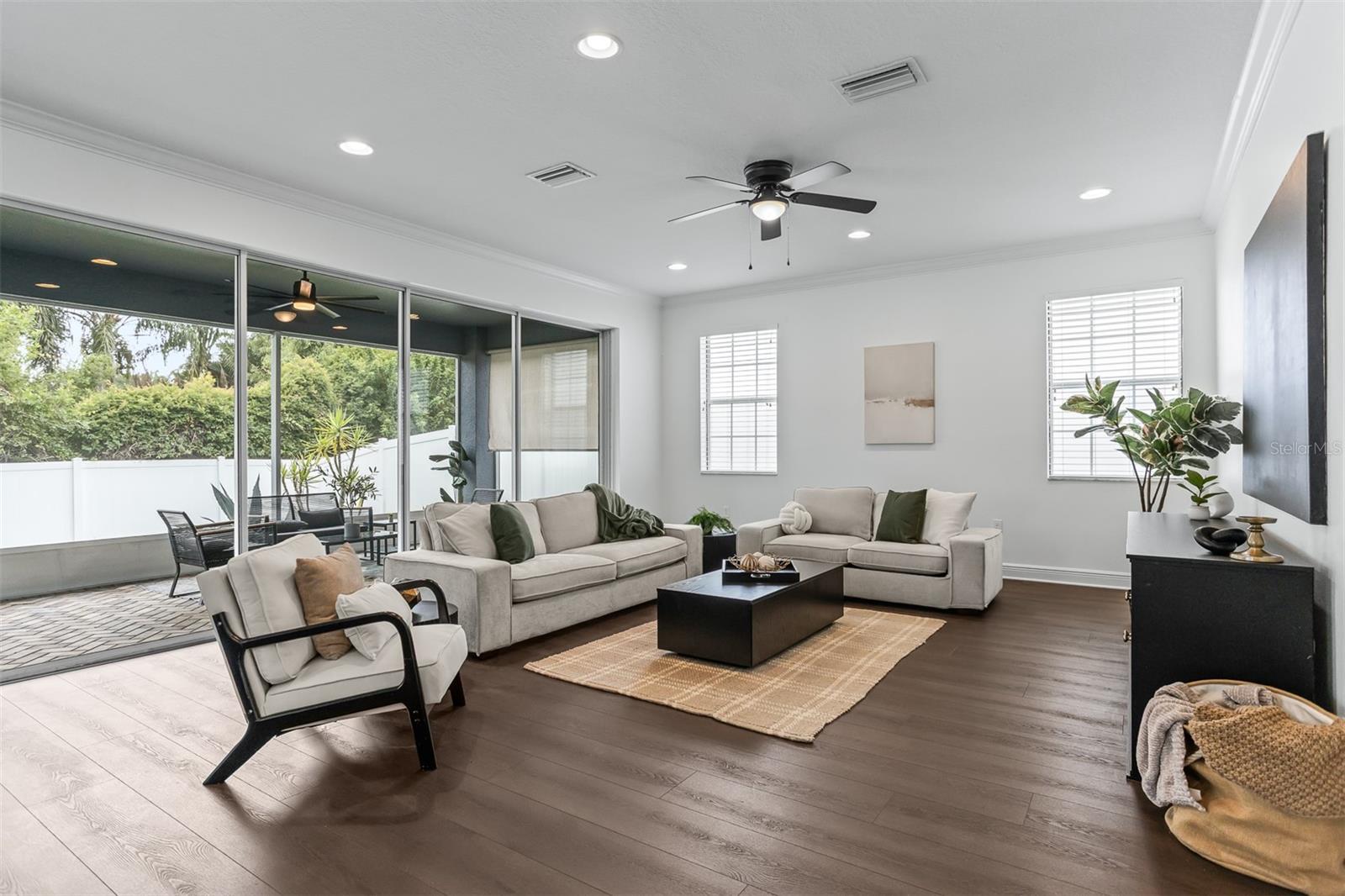 PHILIPPE OAKS OF SAFETY HARBOR - Residential