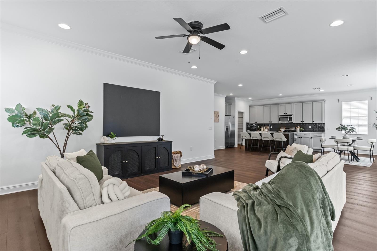 PHILIPPE OAKS OF SAFETY HARBOR - Residential