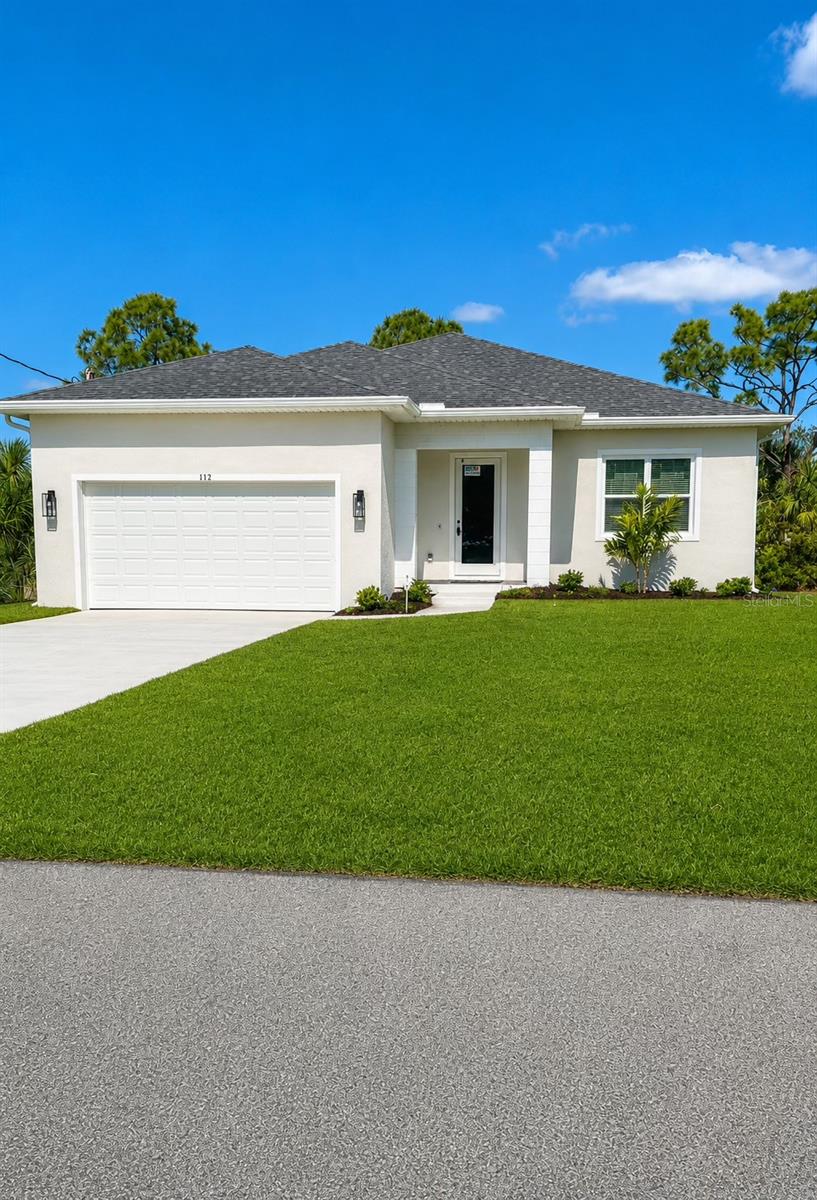 ROTONDA LAKES - Residential