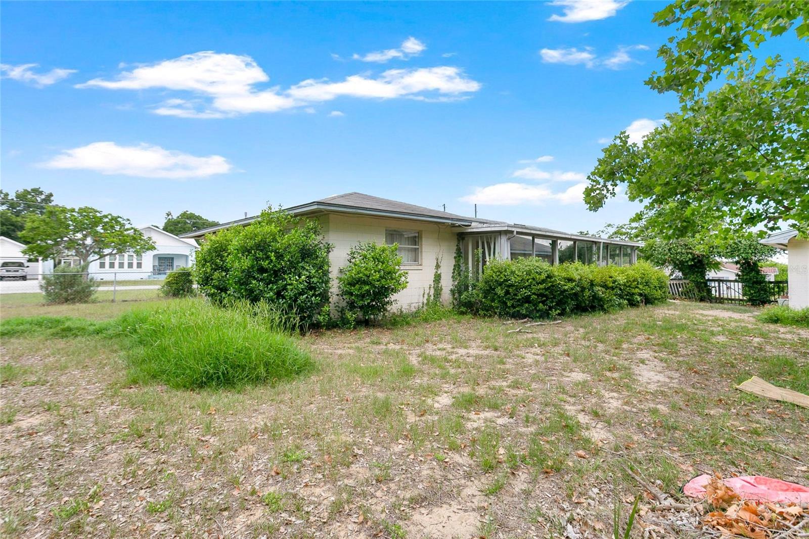 ROLLING ACRES ESTATES - Residential