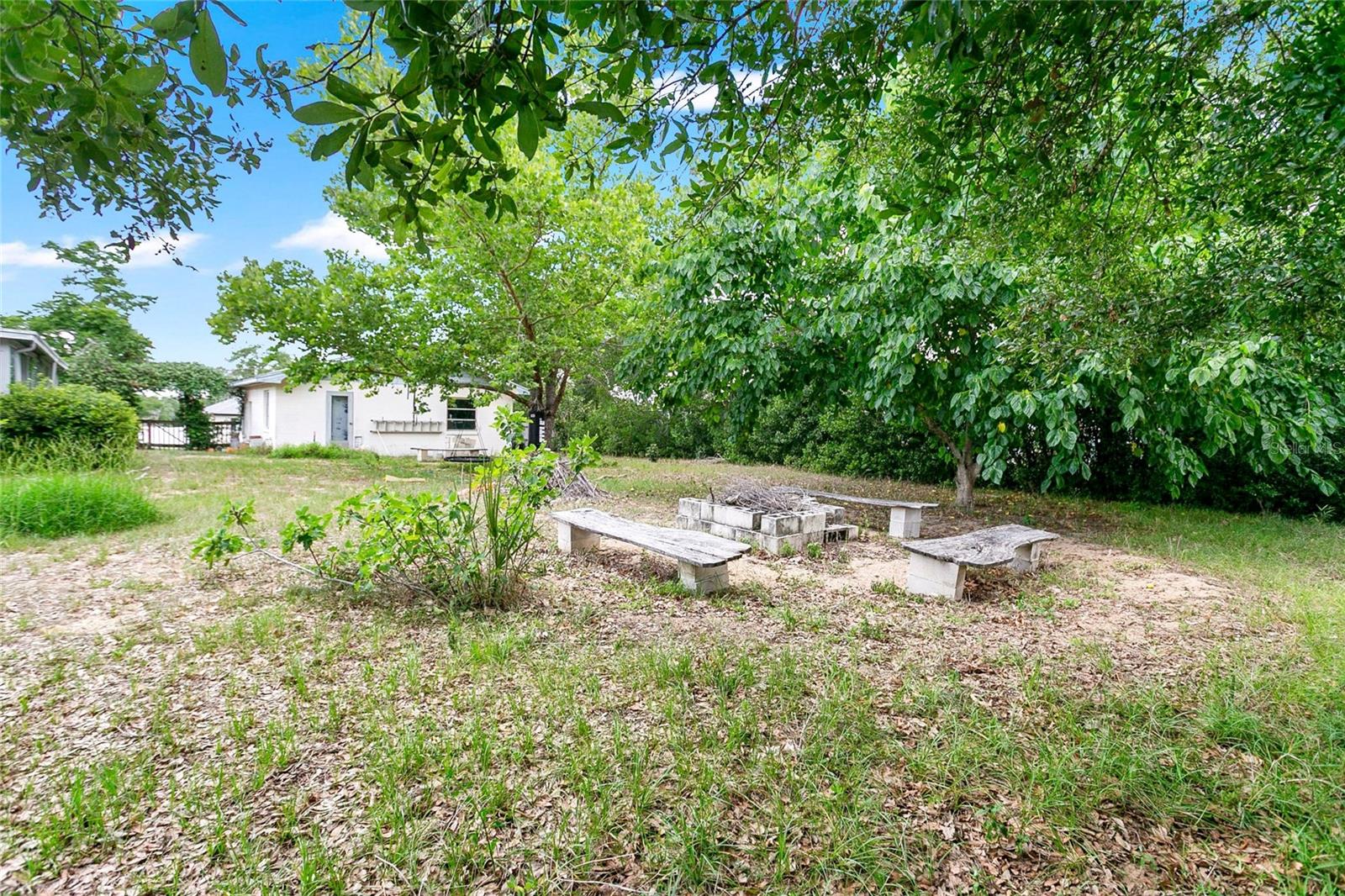 ROLLING ACRES ESTATES - Residential