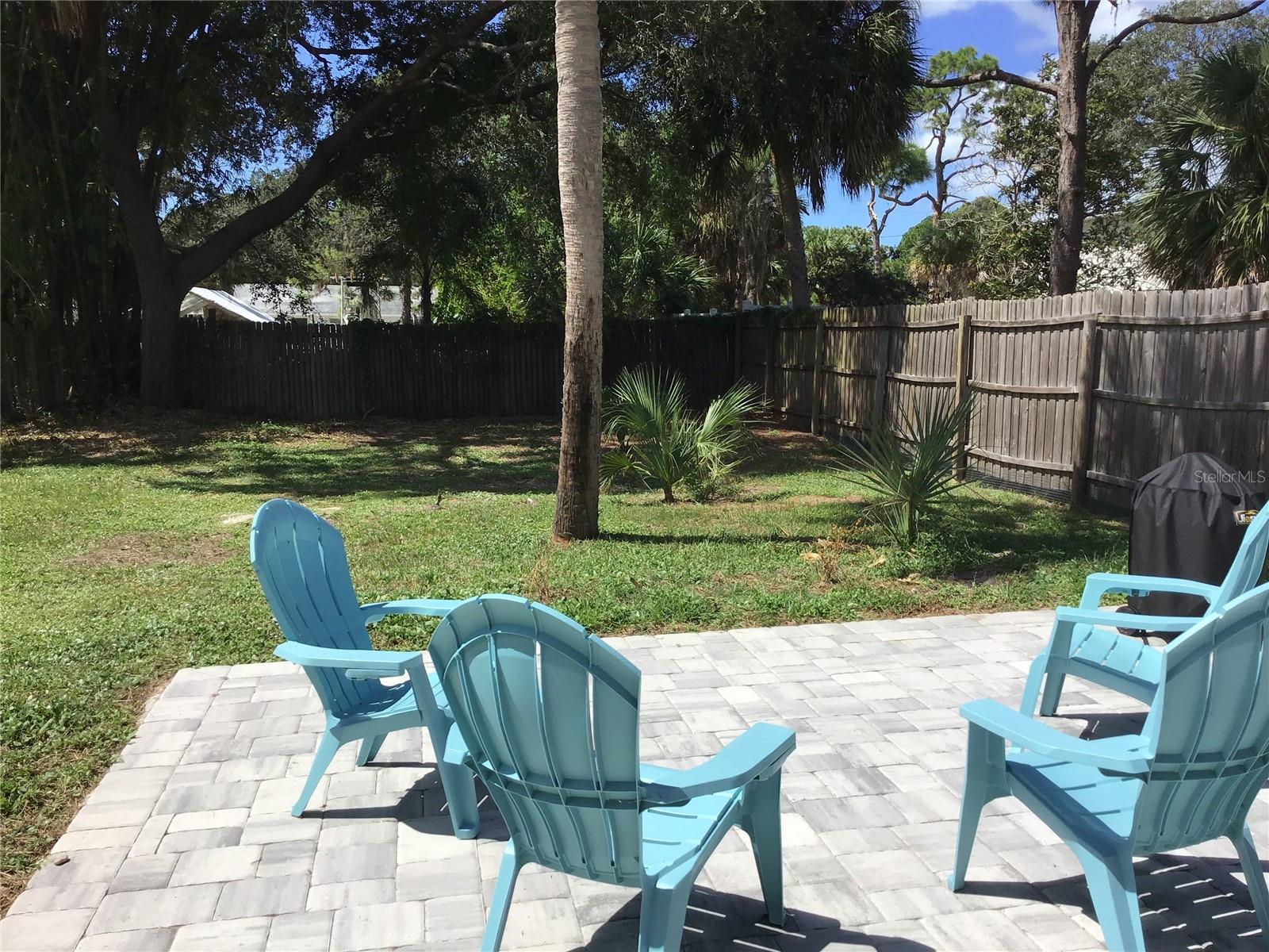 PALM GROVE IN ENGLEWOOD - Residential Lease