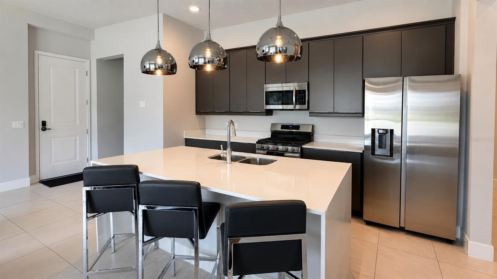 SPECTRUM AT REUNION CONDO PH 8A & 8B - Residential