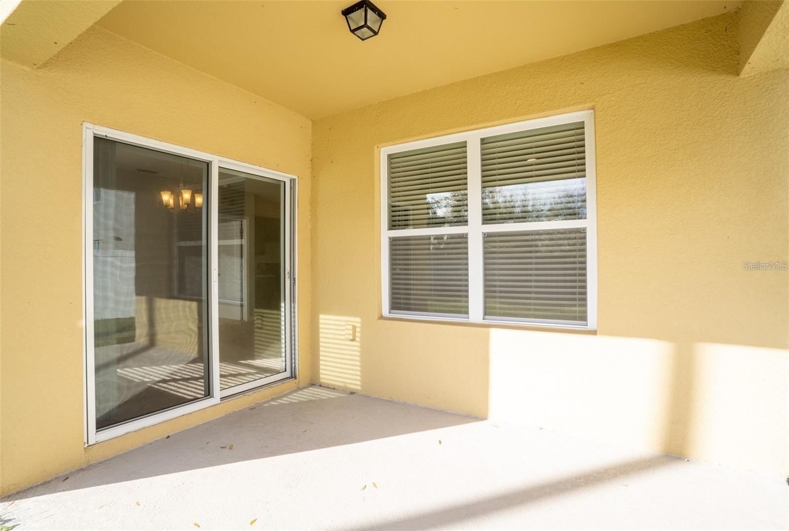LYLE OAKS - Residential Lease