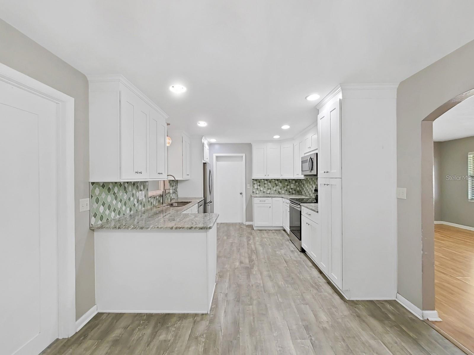 LAKESIDE ADD - Residential