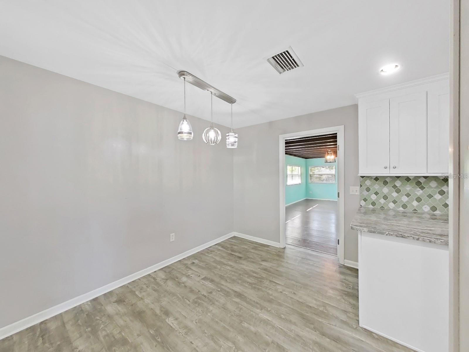LAKESIDE ADD - Residential