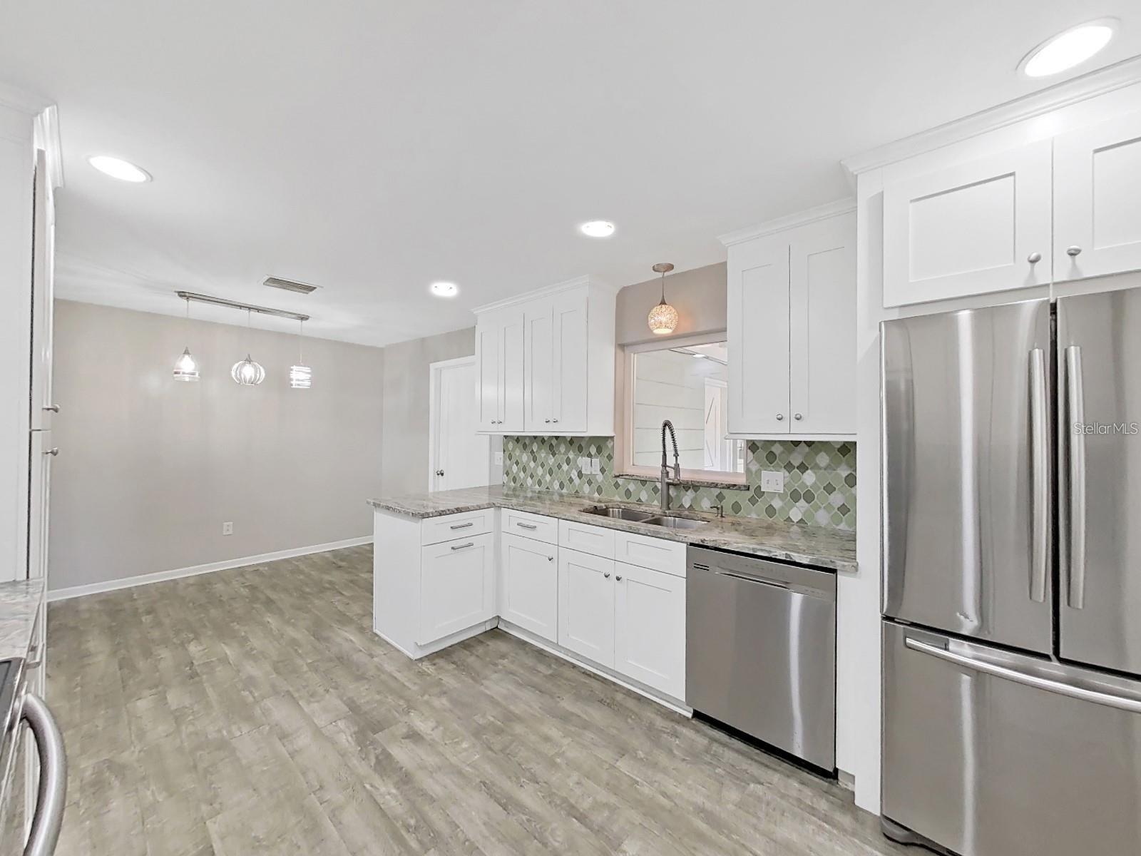 LAKESIDE ADD - Residential