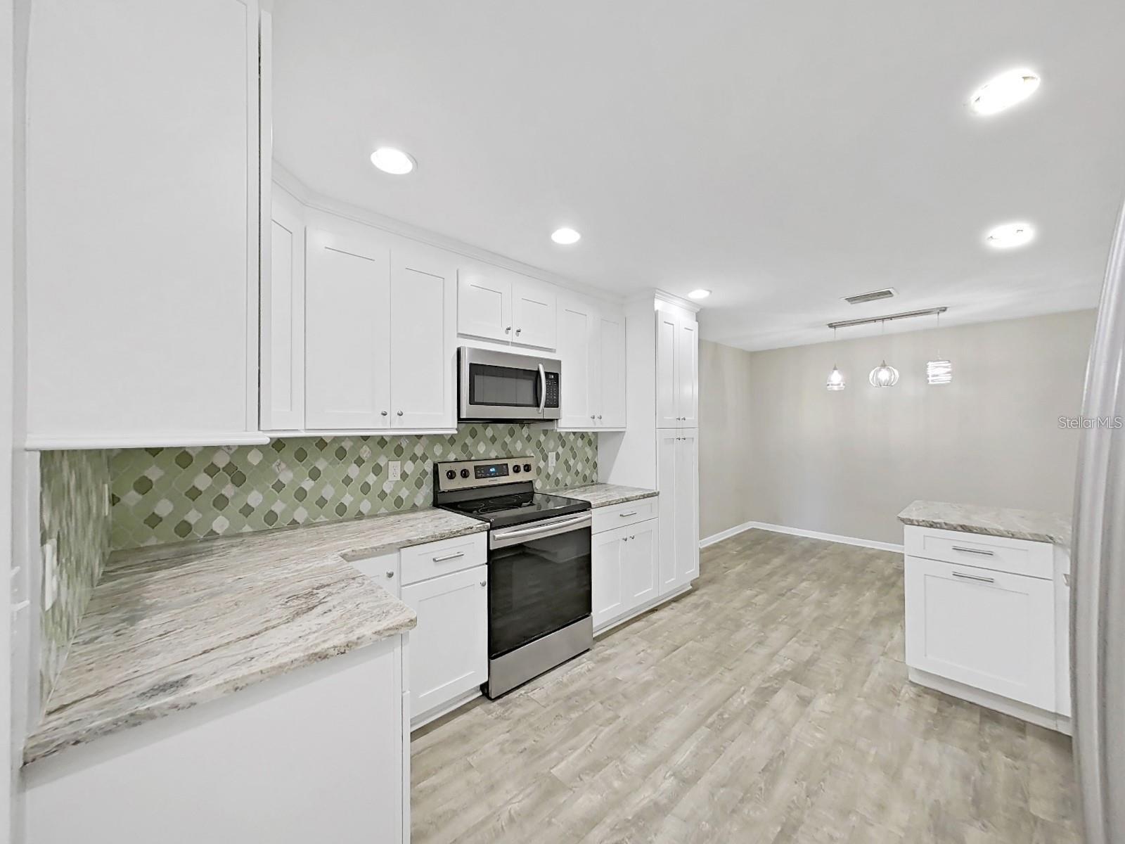 LAKESIDE ADD - Residential
