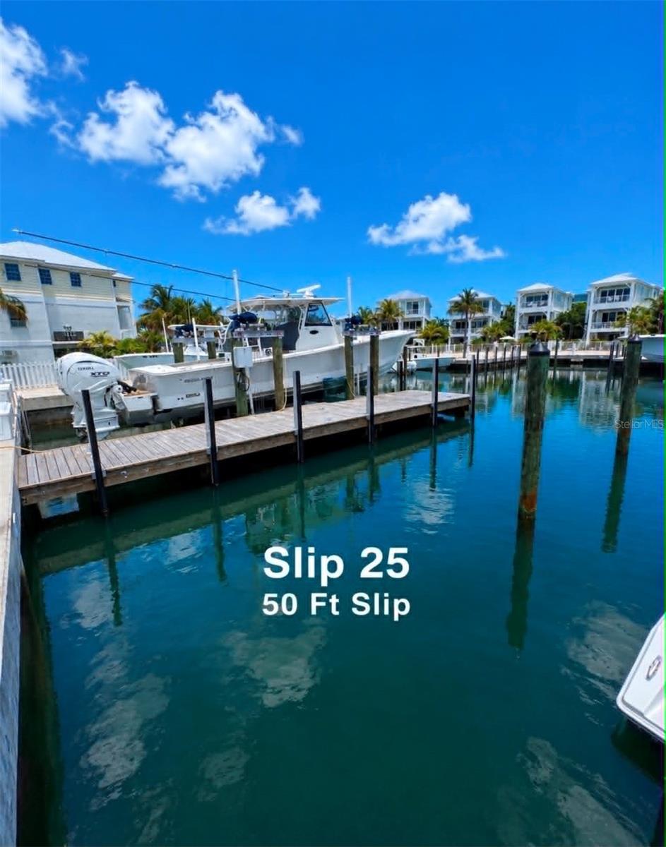 MARATHON BEACH - Residential
