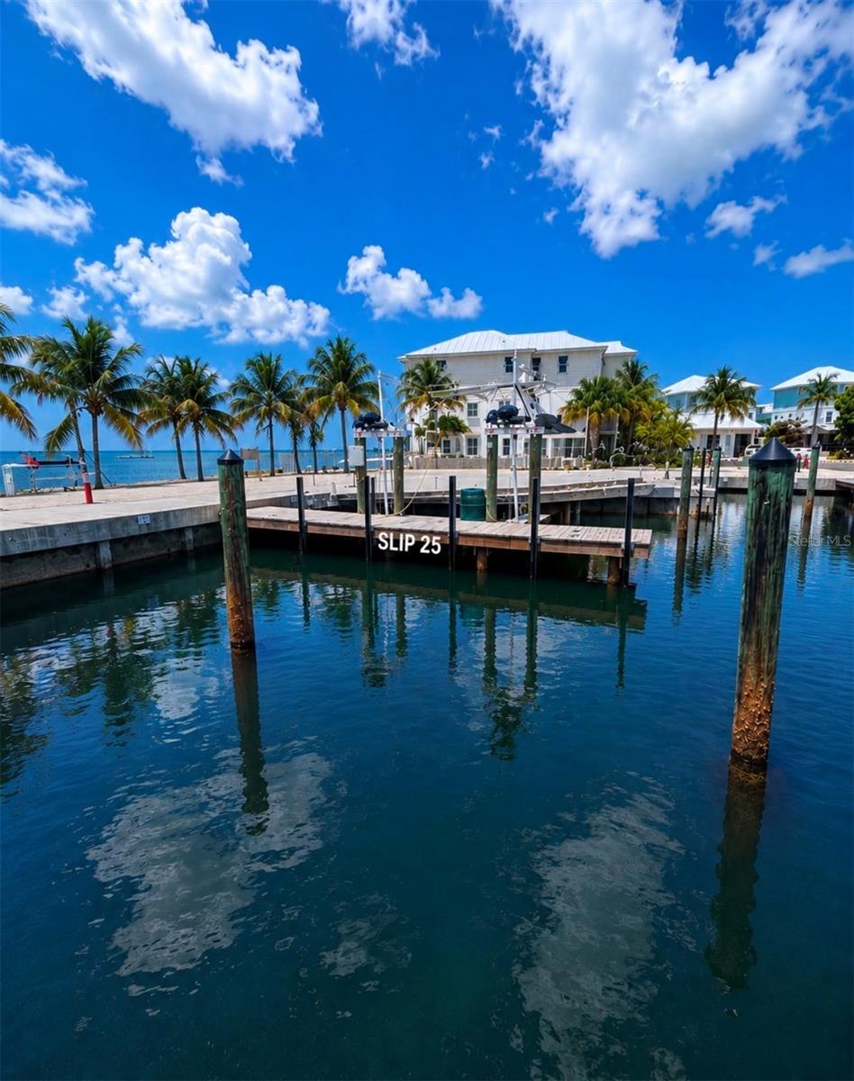 MARATHON BEACH - Residential