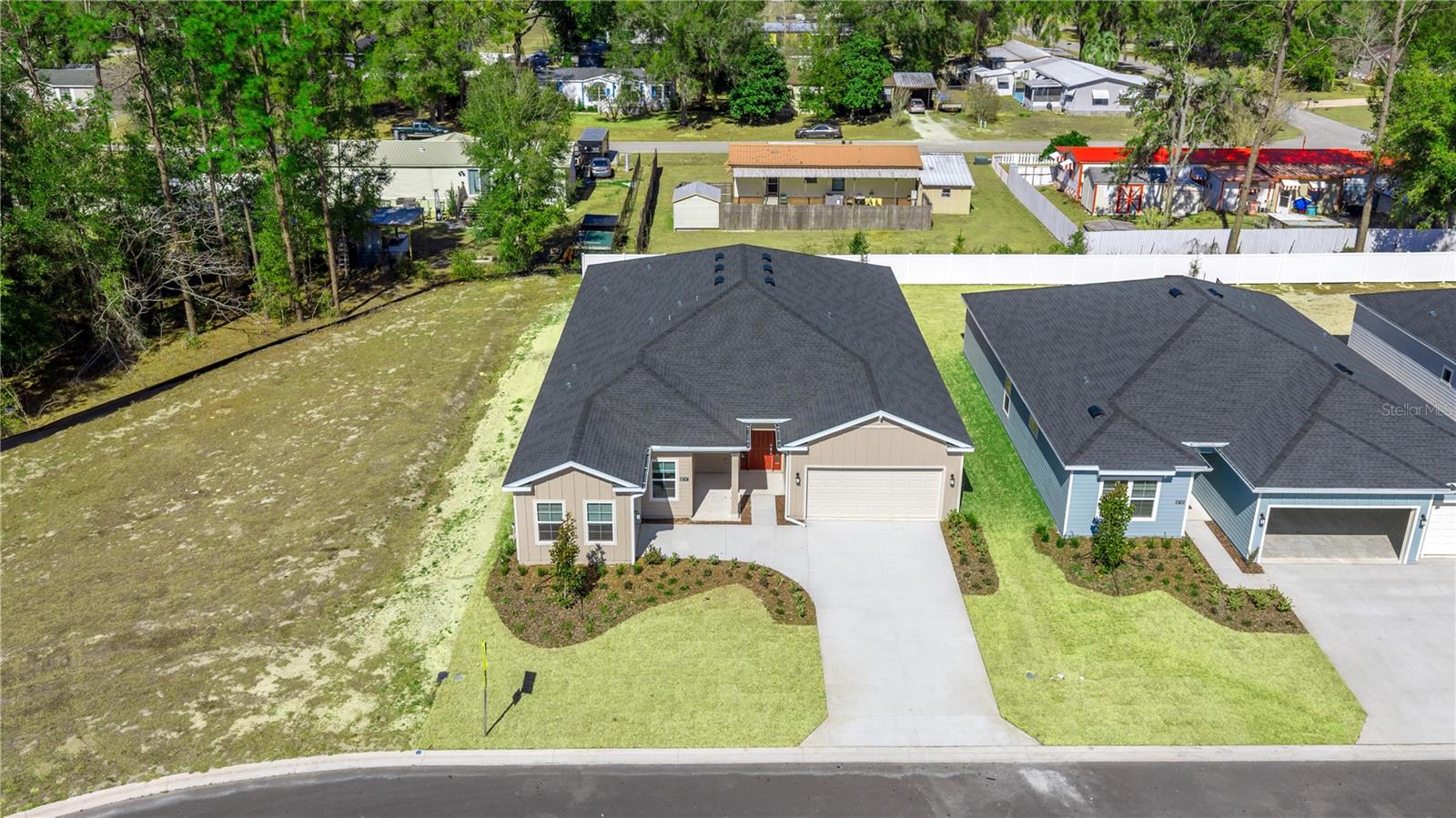 TRAILHEAD LANDING - Residential