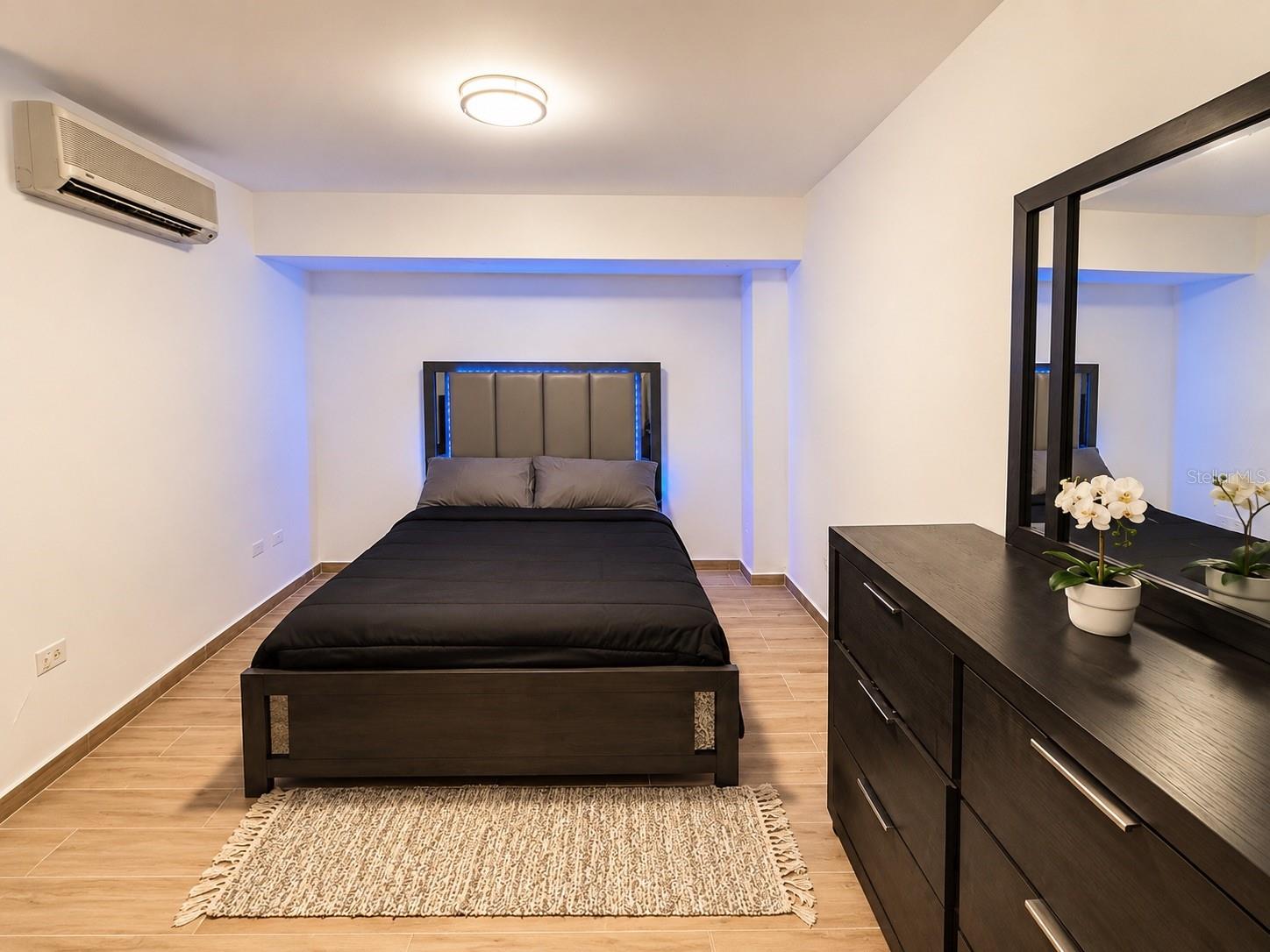 GAMBARO 315 1-B - Residential