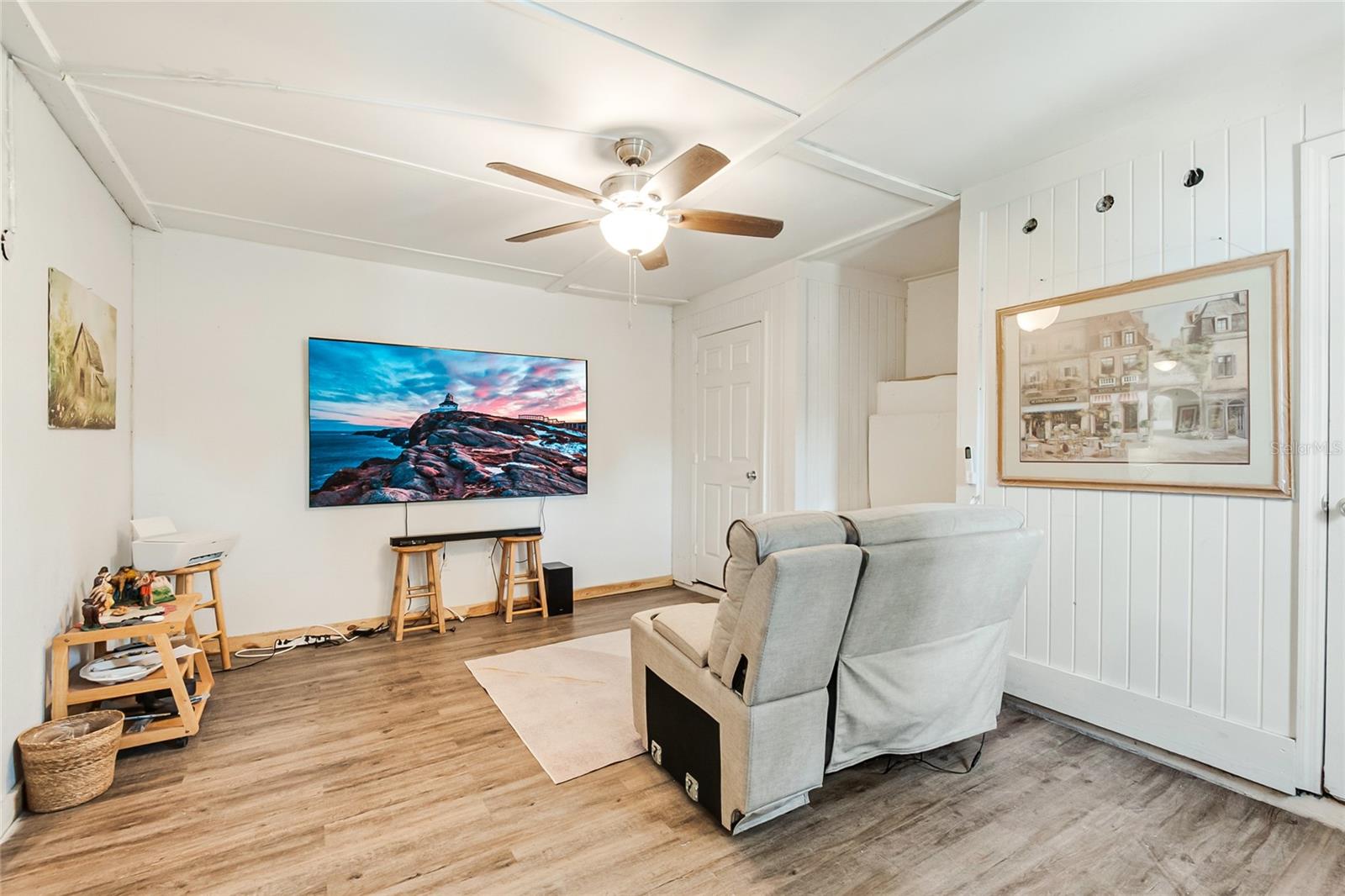 RICHMOND ESTATES - Residential