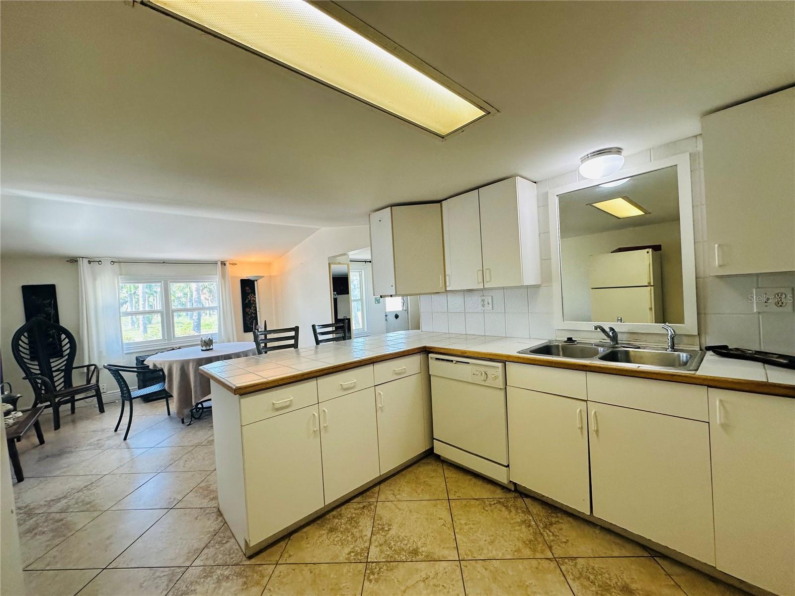 TROPIC ISLES CO-OP - Residential