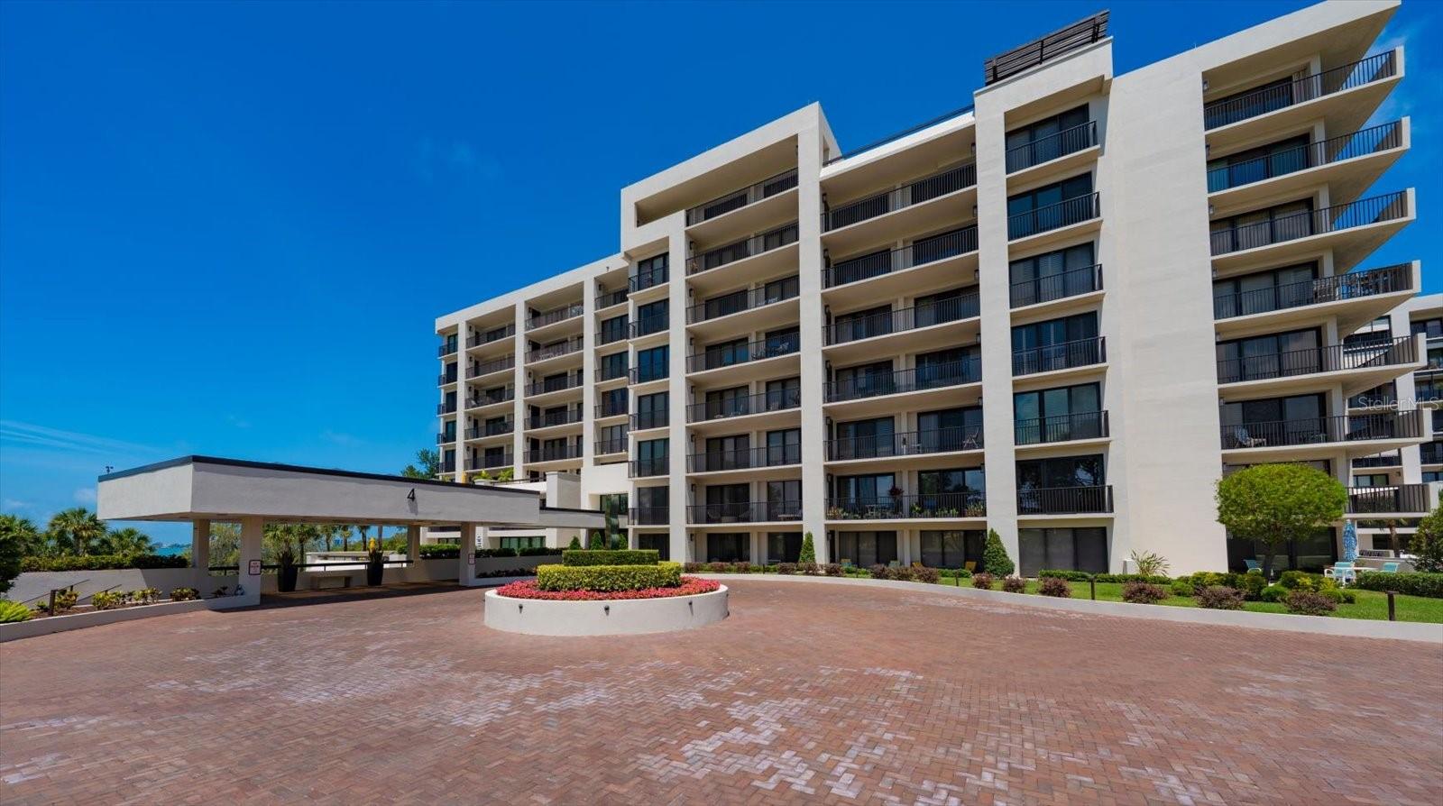 BELLEVIEW BILTMORE VILLAS S GARDEN 4 - Residential