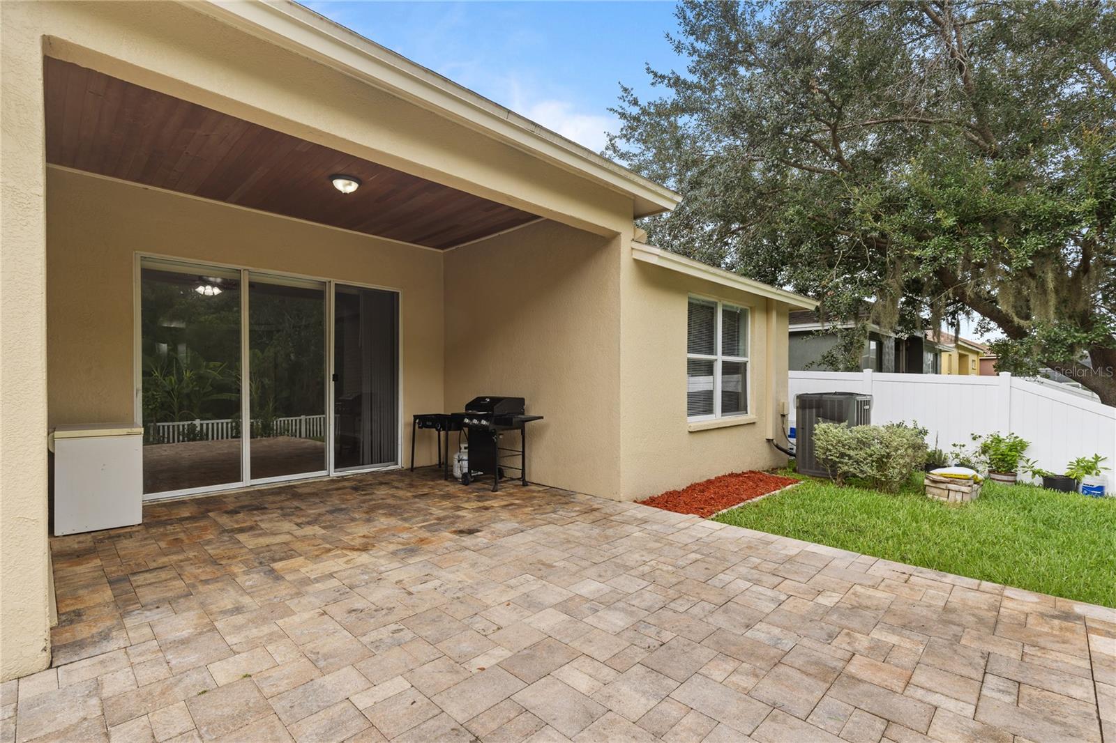 MEADOW POINTE 03 PH 01 UNIT 1D/1E - Residential