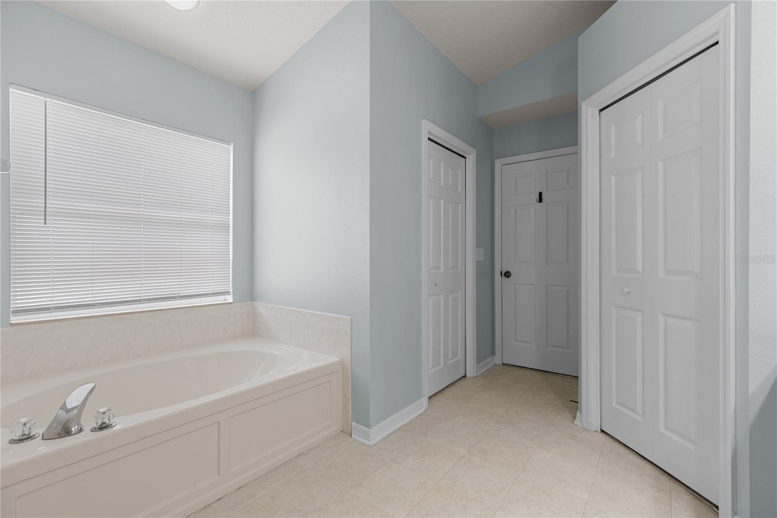 MEADOW POINTE 03 PH 01 UNIT 1D/1E - Residential