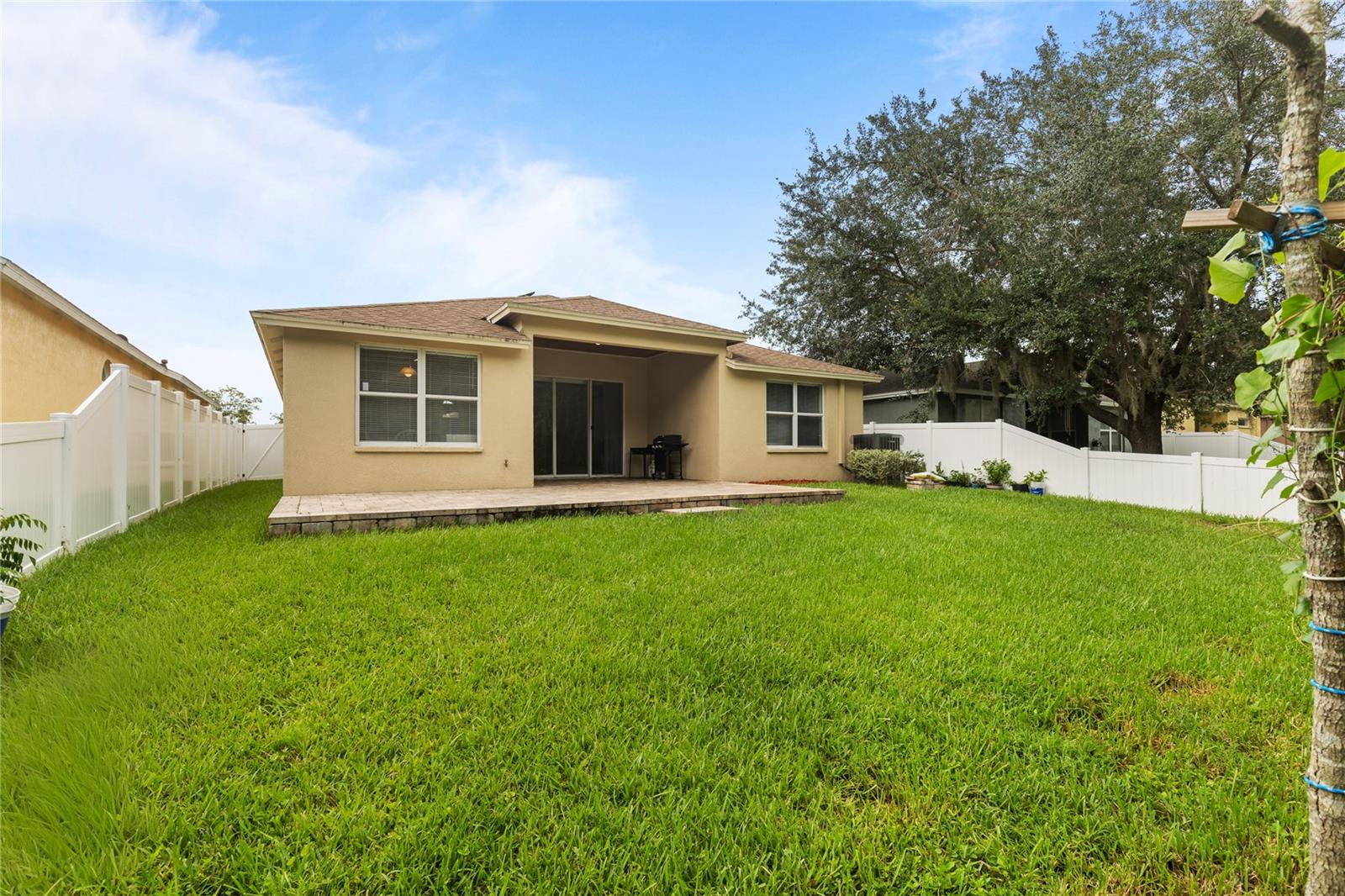 MEADOW POINTE 03 PH 01 UNIT 1D/1E - Residential