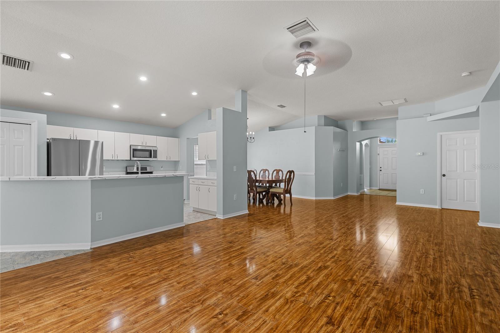MEADOW POINTE 03 PH 01 UNIT 1D/1E - Residential