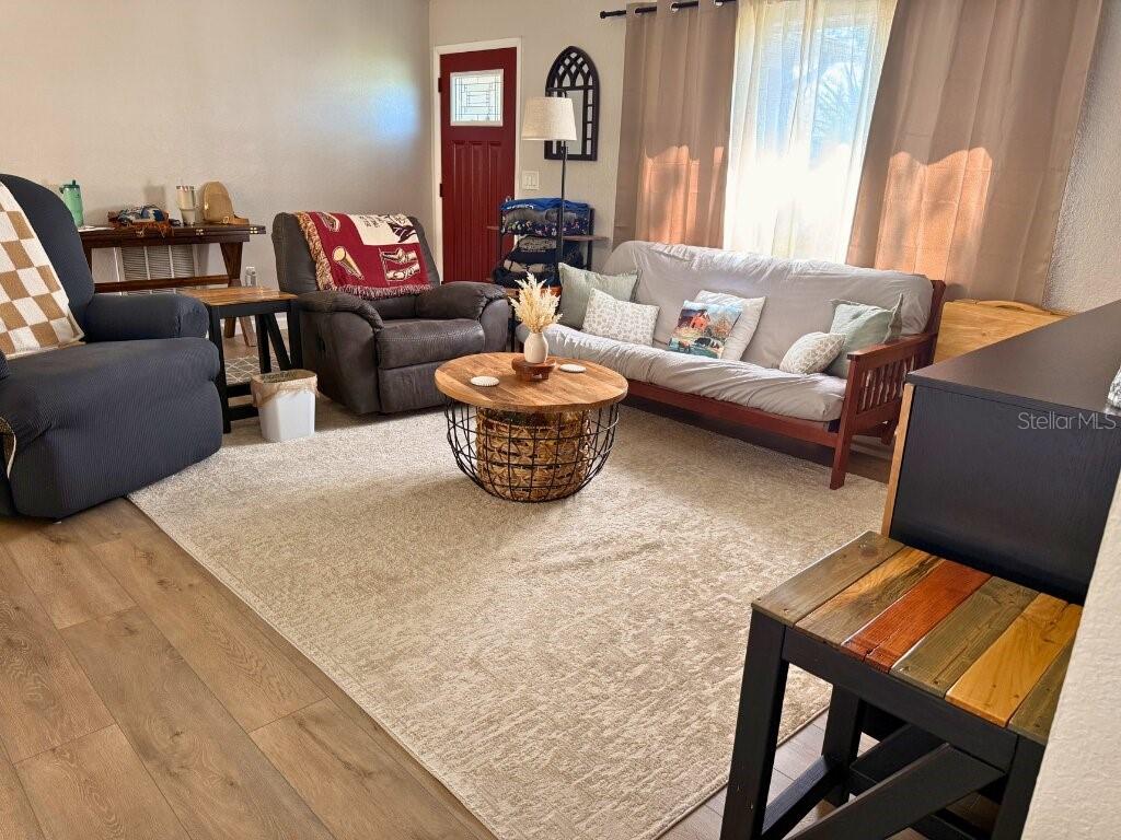 WOODRIDGE ESTATES A SUB - Residential Lease