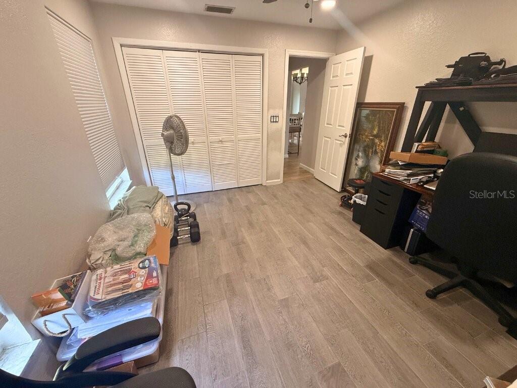 WOODRIDGE ESTATES A SUB - Residential Lease