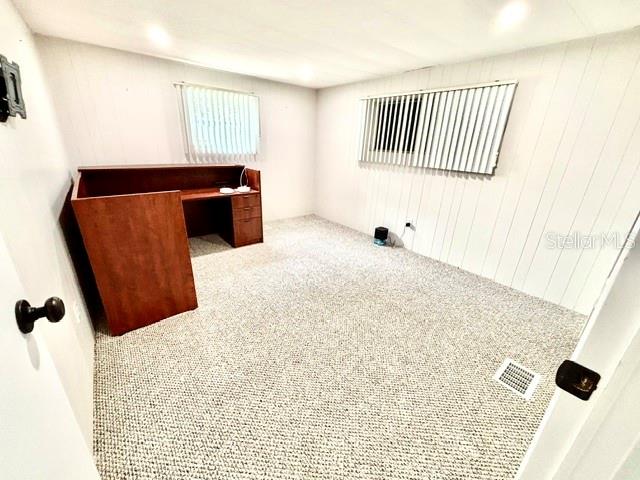 BAREFOOT PARK - Residential