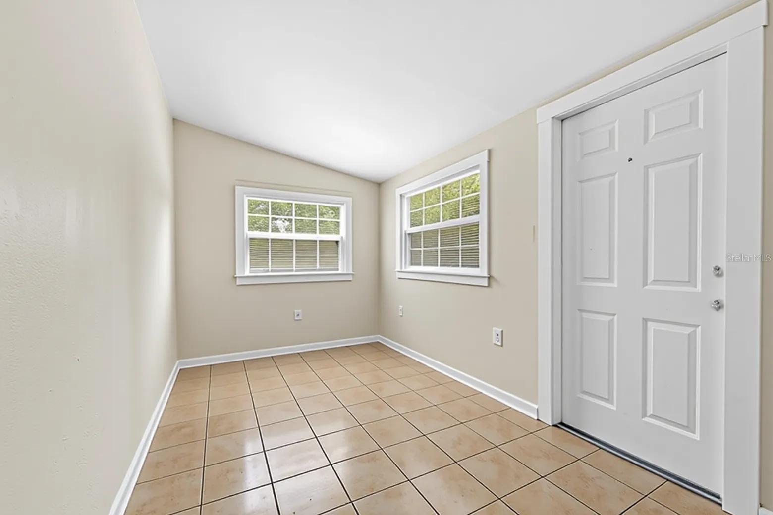 RIDGEWAY - Residential