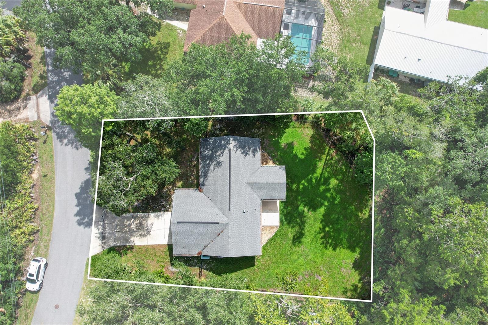 COUNTRY OAKS - Residential