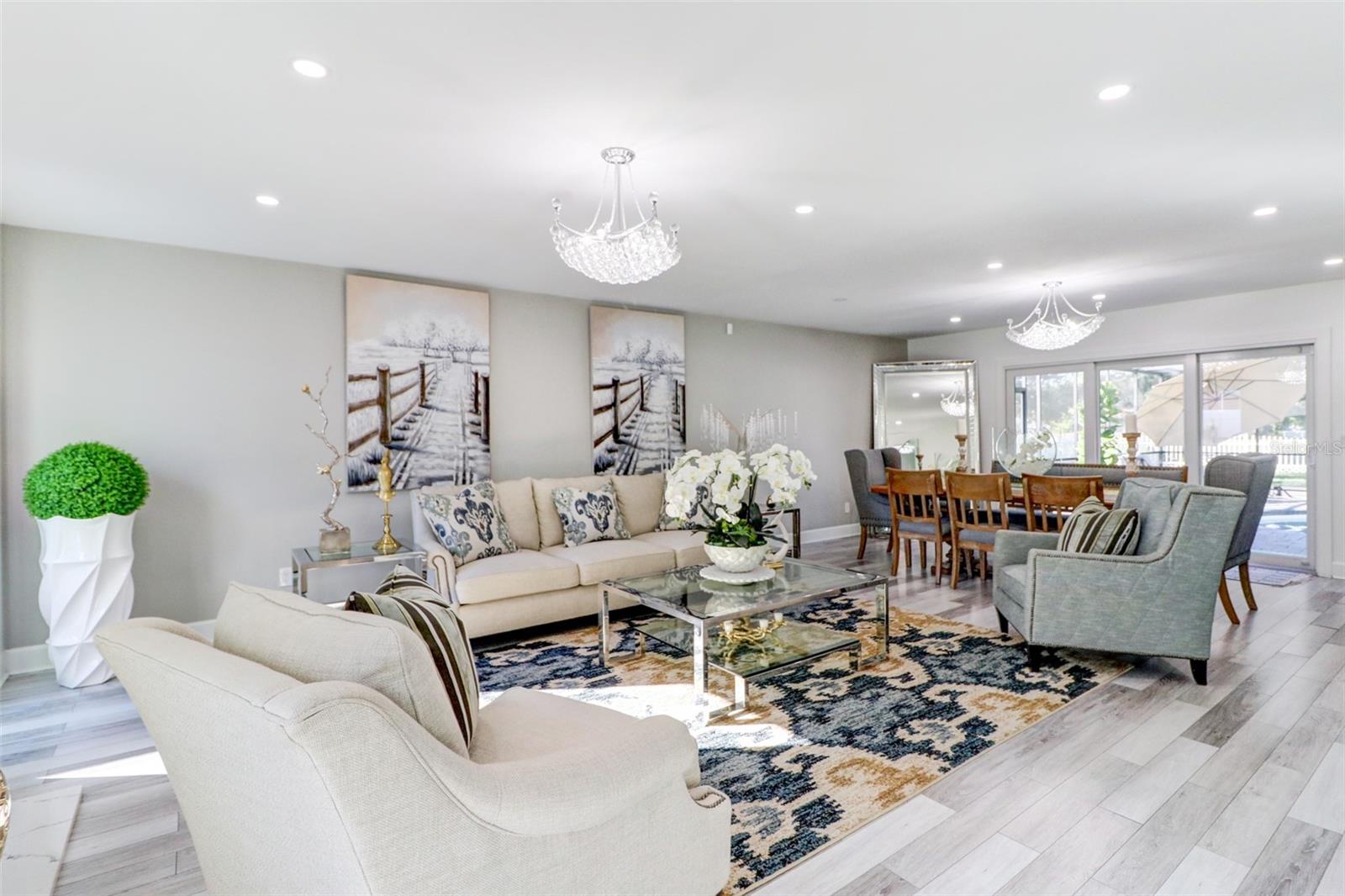 NORTHDALE GOLF CLB SEC D UN 2 - Residential Lease