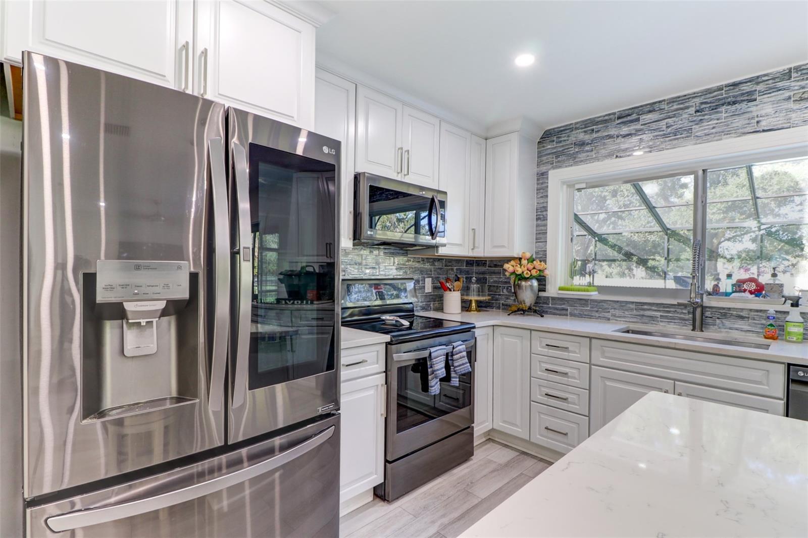 NORTHDALE GOLF CLB SEC D UN 2 - Residential Lease