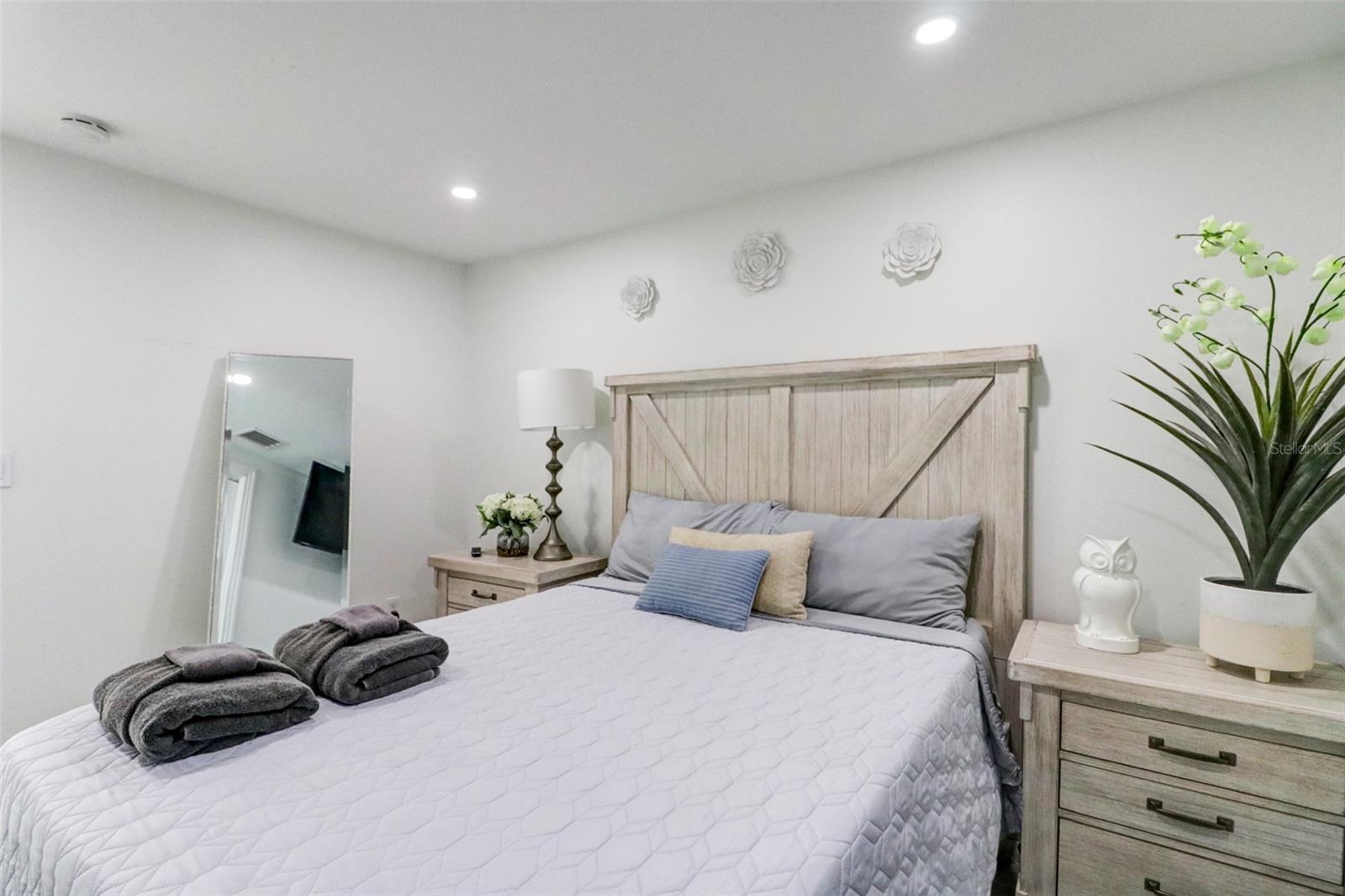 NORTHDALE GOLF CLB SEC D UN 2 - Residential Lease