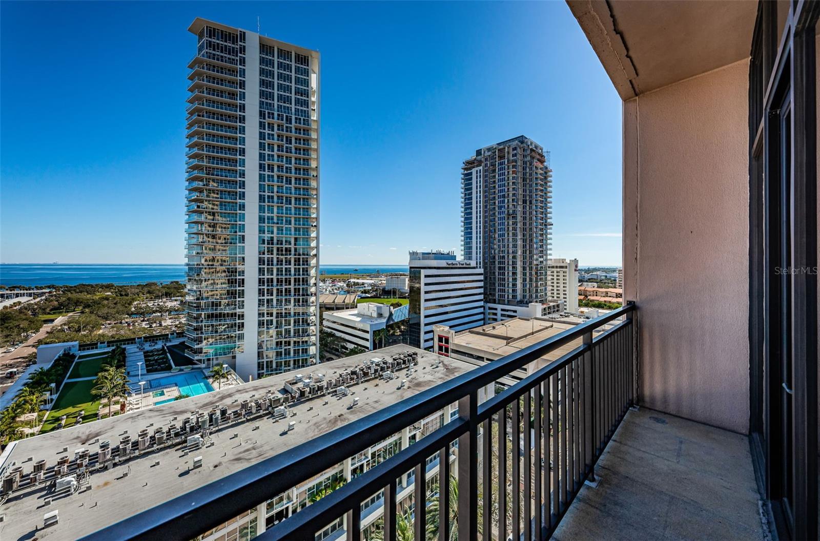 MC NULTY LOFTS CONDO - Residential Lease