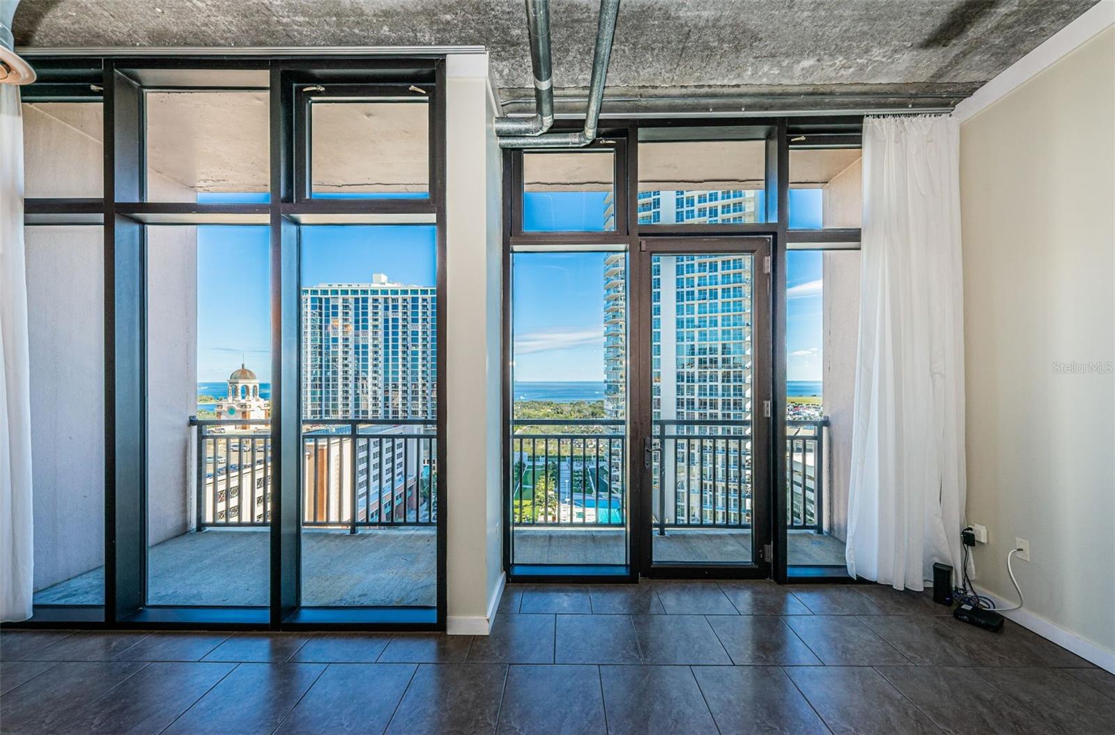 MC NULTY LOFTS CONDO - Residential Lease